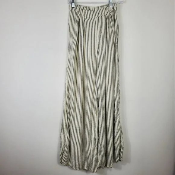 American Eagle Wide Leg Pull On Pant Womens Size S Nautical Stripe Boho Beachy - Picture 3 of 3